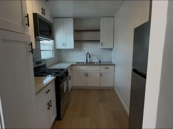 6407 11th Ave, Los Angeles, CA 90043