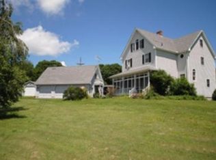 57 Searle Rd, Huntington, MA 01050