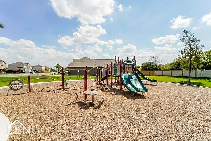 109 Fox Glen Trl — Photo 19