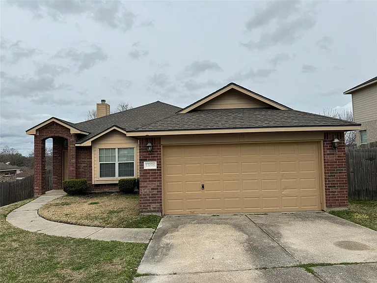 13196 Miller Ln — Photo 3