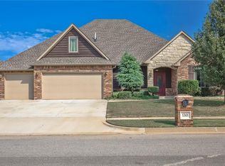 1301 Presidio Dr, Norman, OK 73072