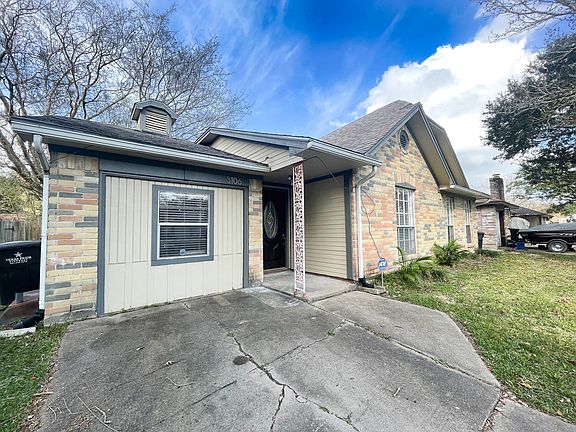 3rd image of 3106 Fox Run Dr