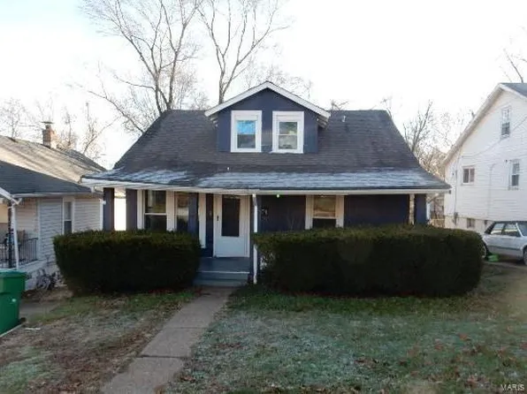 3834 Waco Dr, Saint Louis, MO 63121