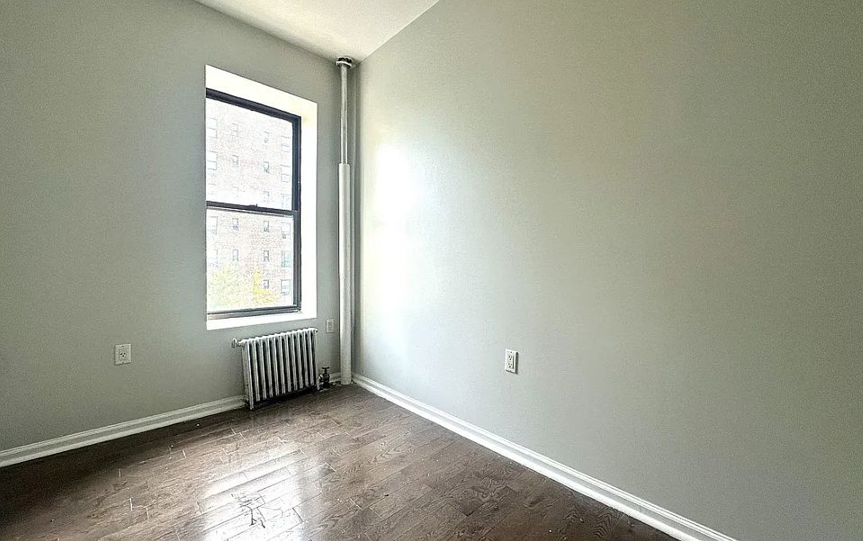 1st image of 137 W 137th St #3Q