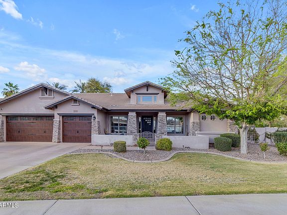 3rd image of 2876 E CHERRYWOOD Place