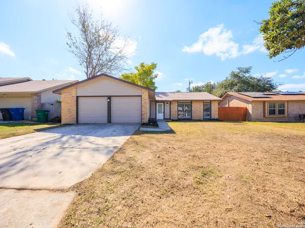 9458 Points Edge, San Antonio, TX 78250