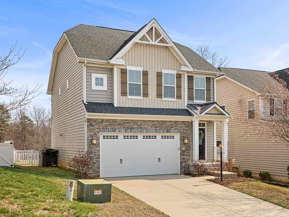 1st image of 4517 Briarwood Dr
