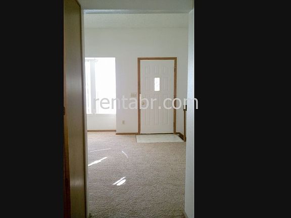 Living Room & Main Entry