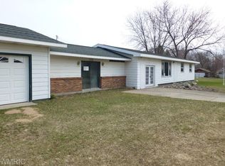 350 W Main St, Hart, MI 49420