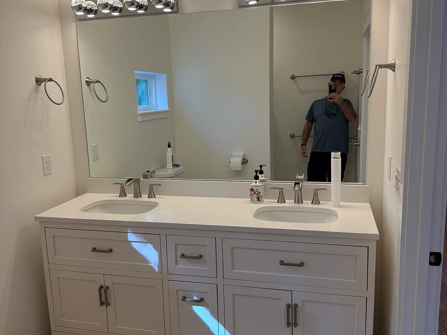 1 bed, 960 sqft, $1,595 — Photo 4