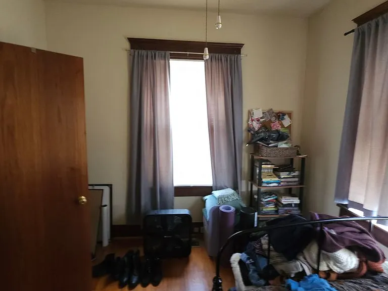 1905 Jefferson Park Ave — Photo 13