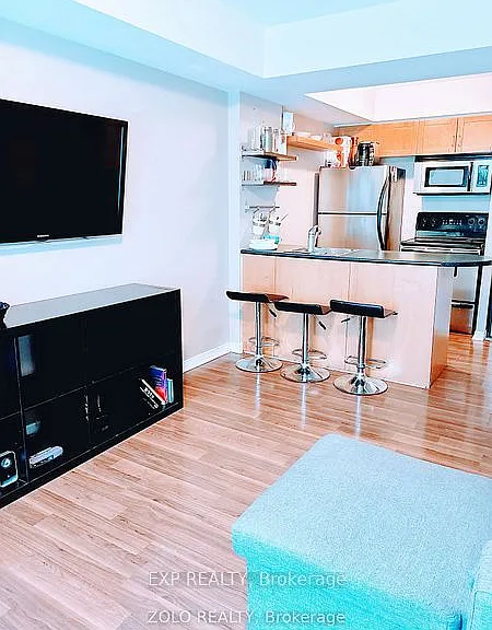 46 E Liberty St #521 — Photo 5