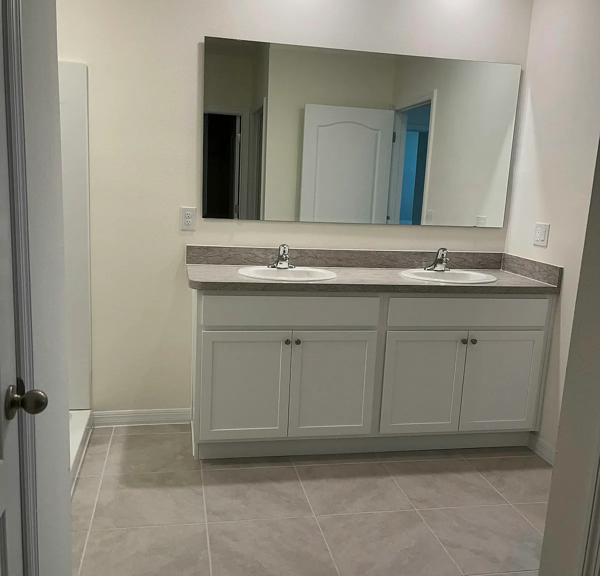 3204 SILAS Drive — Photo 4
