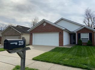 229 Chestnut Ridge Dr, Lexington, KY 40511