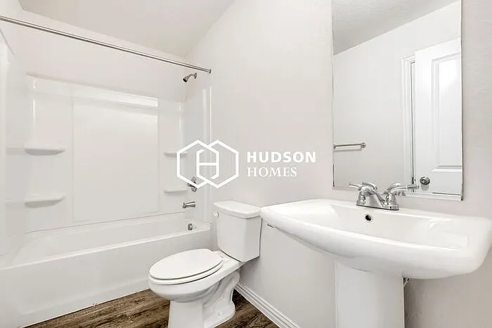 2719 Bermuda Dr — Photo 13