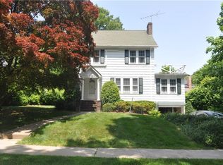 16 Cleveland Dr, Croton On Hudson, NY 10520