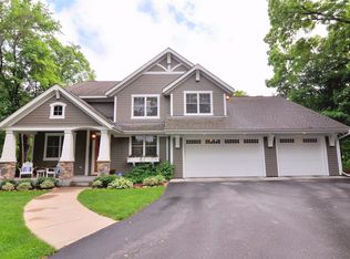6030 Mill St, Shorewood, MN 55331