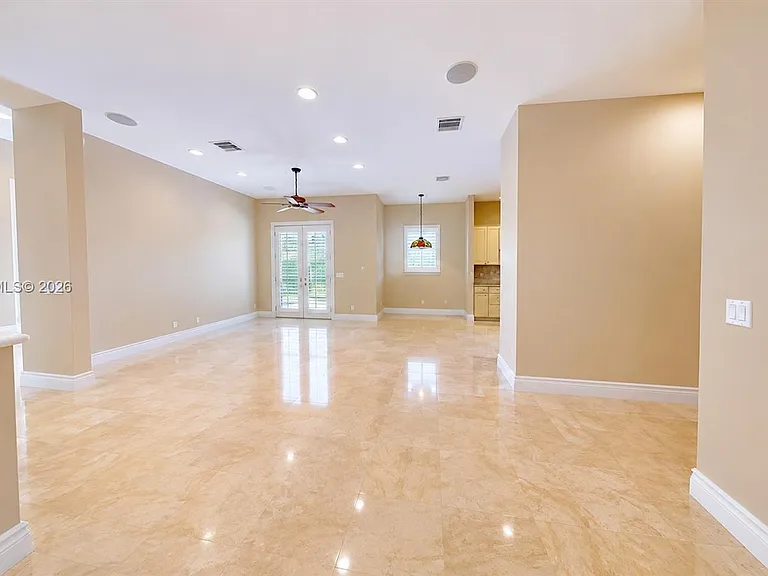 5751 SW 59th Pl #1 — Photo 20