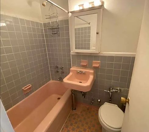 3rd image of 336 E 73rd St #1F