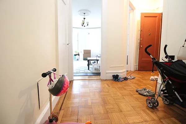 Rented by Luxor Homes & Investment Realty | media 44