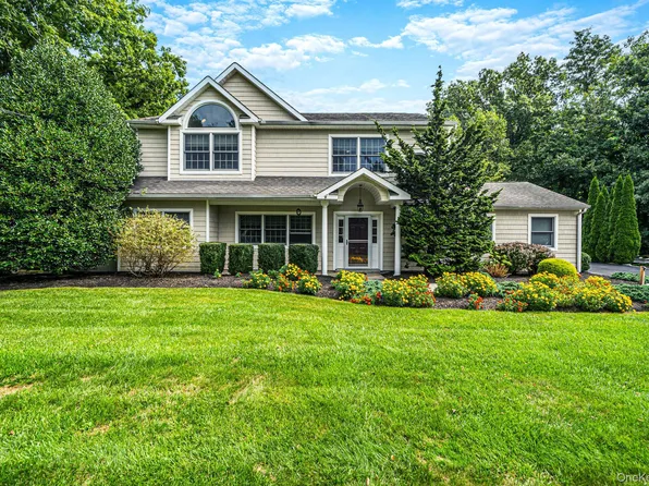 239 Radio Avenue, Miller Place, NY 11764