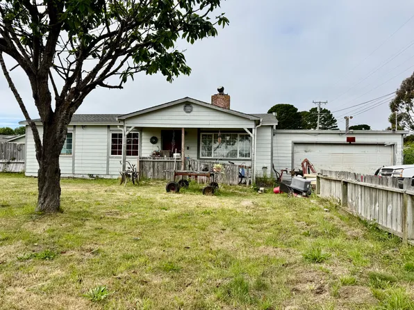991 Mary Rd, McKinleyville, CA 95519