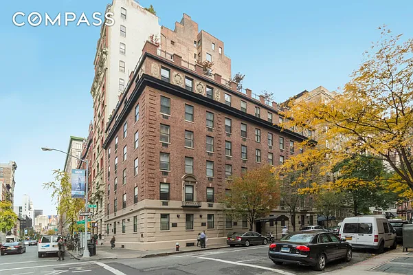 Sold by Compass | media 22