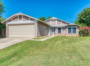 7335 Grassy Trl, San Antonio, TX 78244