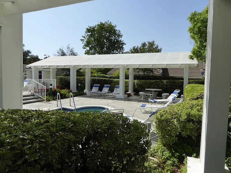 24022 Rockridge Ct — Photo 18