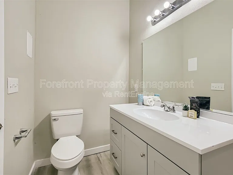 517 Hicks Ave — Photo 28