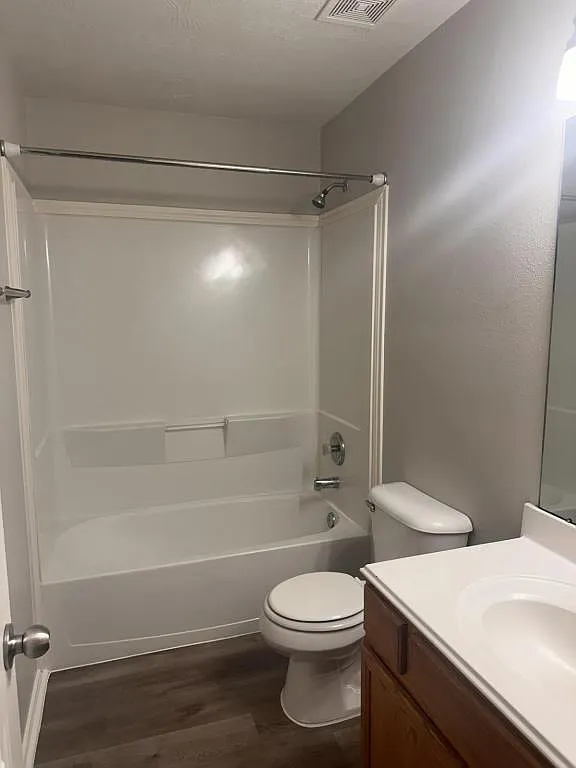 11414 Harbor Lake Ct — Photo 3