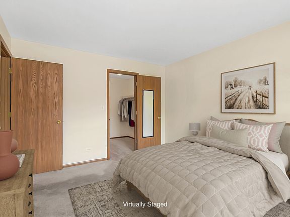 5th image of 4215 N Mallard Dr Unit 4