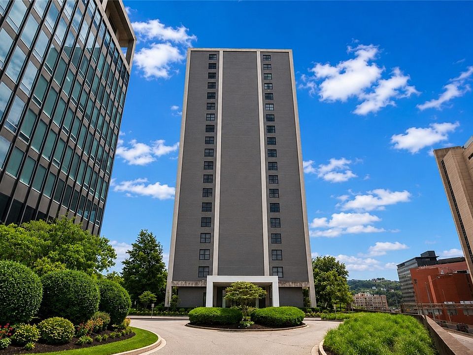1st image of 112 Washington Pl APT 8A