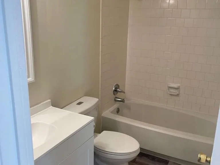 20253 Shipley Ter #302 — Photo 12