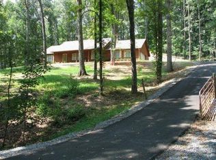 3246 Bent Rd, Kodak, TN 37764