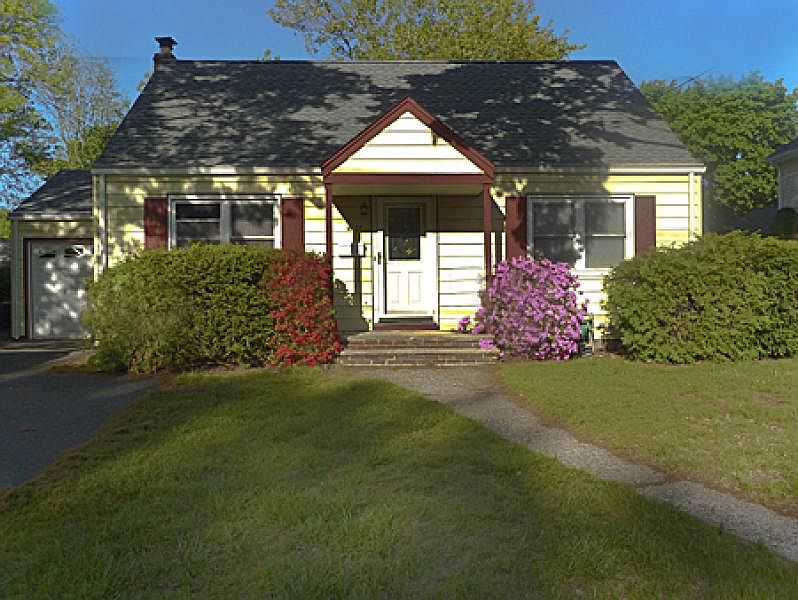 1st image of 18-07 HUNTER PL