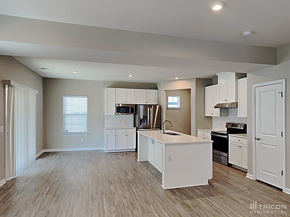 4th image of 2924 Bluestem Ln