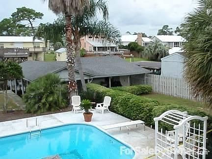 1st image of 26347 Carondelette Dr
