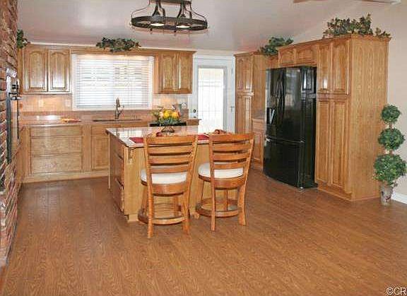 2nd image of 258 Bowling Green Dr