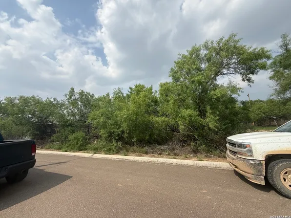 1711 Matamoros LOT 9, Cotulla, TX 78014