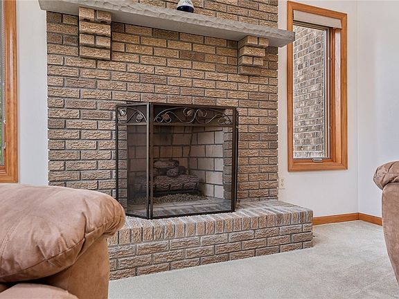5th image of 12526 Carmichael Cir