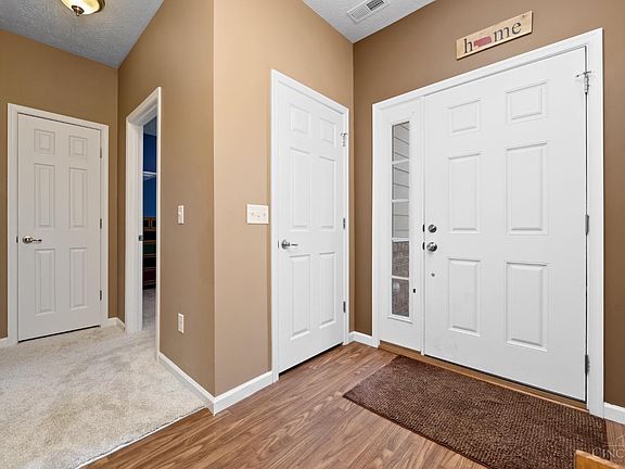 3rd image of 164 Shanda Dr