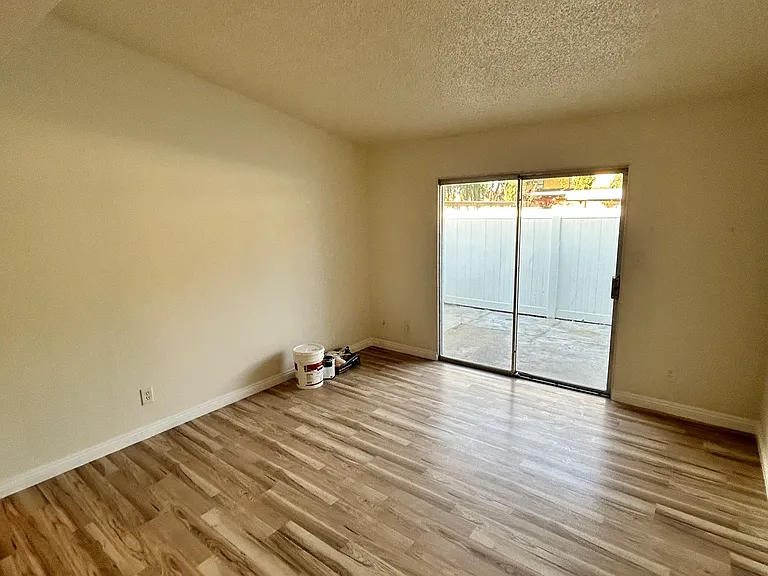 201 Woodrow Ave #28 — Photo 4