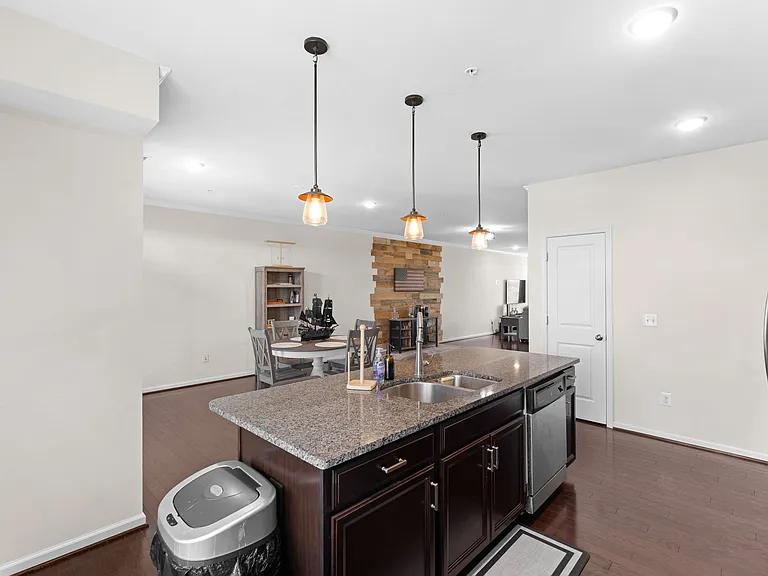 1518 Ribbon Limestone Ter SE — Photo 18