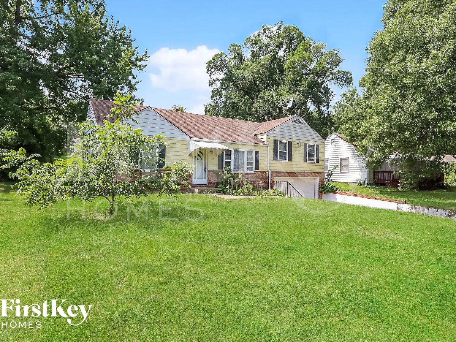 3 bed, 2.0 bath, 1260 sqft, $1,865 — Photo 2