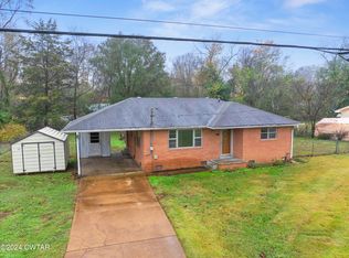 112 Brookside Dr, Linden, TN 37096