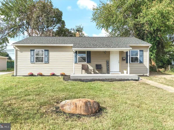 44 Karlyn Dr, New Castle, DE 19720