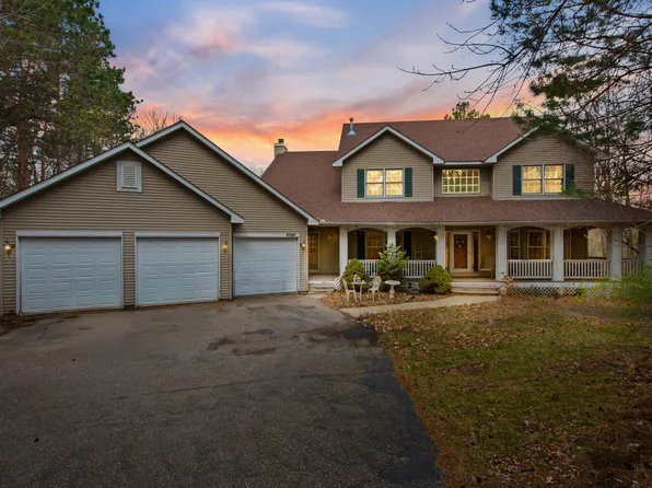 9322 Hillsboro Pl, Savage, MN 55378