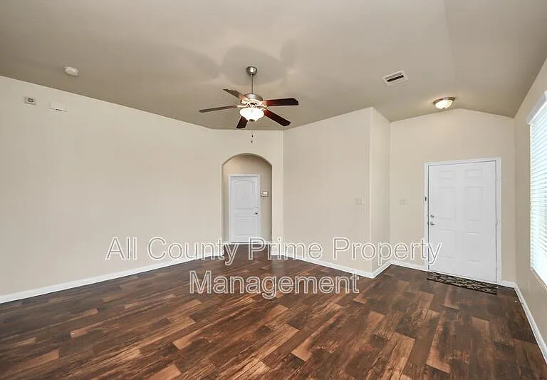 5234 Corbridge Glen Ct — Photo 3