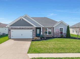 4853 White Chapel Dr, Newburgh, IN 47630